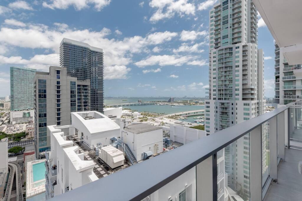 Amazing 2 Bedroom 30Th Floor Downtown Free Parking Miami Zewnętrze zdjęcie