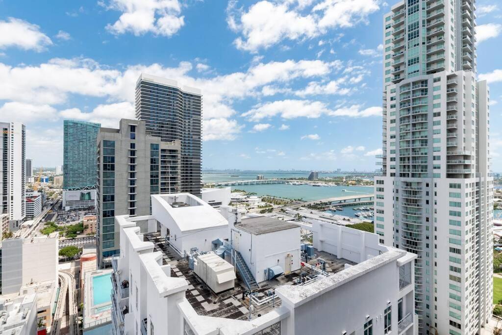 Amazing 2 Bedroom 30Th Floor Downtown Free Parking Miami Zewnętrze zdjęcie